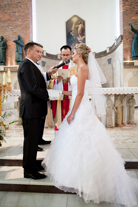 fotograf ślubny ostrołęka, fotograf ostrołęka, fotograf ostrołęka kontrast, plener ślubny ostrołęka, fotograf ostrołęka cennik, fotograf ostrołęka sikorskiego, ostrołęka zespół muzyczny, video ostrołęka