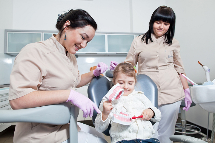 modent07 Zębowe wróżki z MODENT