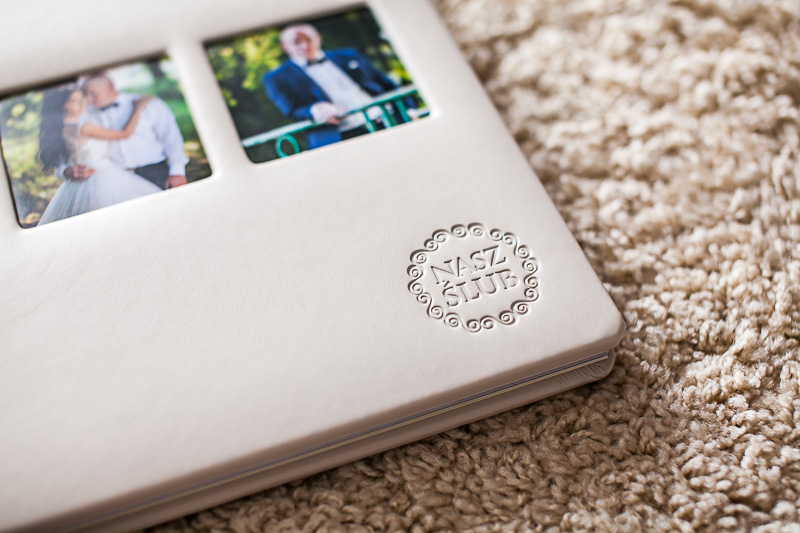 Fotografia zambrów, łomża, ostrołęka, fotoksiążki, fotoobrazy, fotokubki, fotokalendarze, fotograf Łomża, fotograf Białystok, fotograf Warszawa, fotograf Ostrołęka, fotograf Kolno, fotograf Zambrów fotograf Łomża, fotograf na ślub Łomża, fotograf ślubny Łomża, fotograf Białystok, fotograf Kolno, fotograf Zambrów, fotograf Ostrołęka, fotograf Warszawa, fotograf ślubny Kolno, fotograf ślubny Ostrołęka, fotograf ślubny Zambrów, fotografia ślubna Łomża, reportaż ślubny Łomża, fotograf na ślub Białystok, fotograf na ślub Ostrołęka, fotograf na ślub Zambrów, fotograf na ślub Warszawa, fotograf Gołdap, fotograf na ślub Malbork, fotograf na ślub Kolno, fotograf na ślub Wizna, fotograf na ślub Stawiski, fotograf na ślub Myszyniec