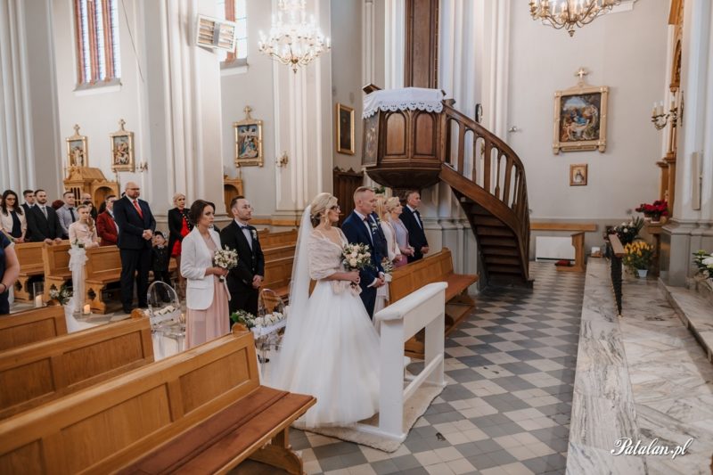 kościół śniadowo, ślub sniadowo, ceremonia ślubna śniadowo, fotograf ślubny zambrów, fotograf zambrow