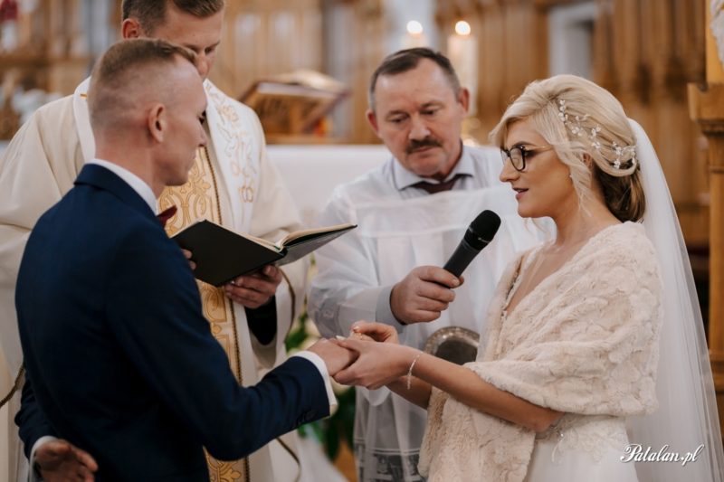 kościół śniadowo, ślub sniadowo, ceremonia ślubna śniadowo, fotograf ślubny zambrów, fotograf zambrow